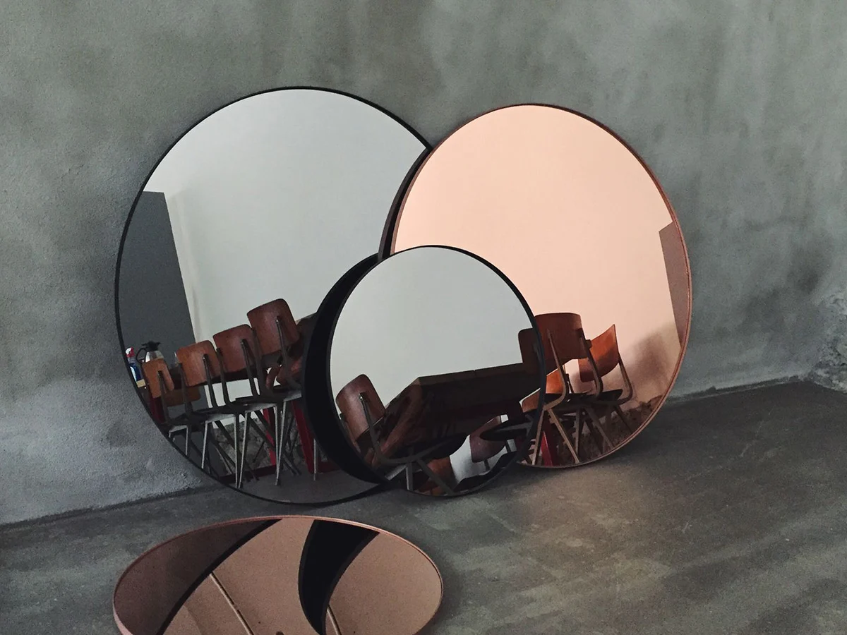 AYTM Circum Specchio da Parete Chiaro/Tortora Ø 90 cm