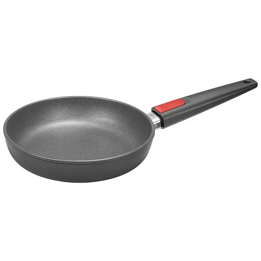 Padella antiaderente TITANIUM NOWO 24 cm, induzione, manico rimovibile, titanio, WOLL