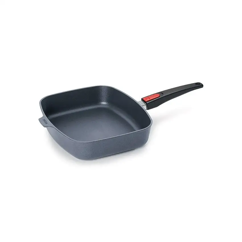 Padella antiaderente TITANIUM NOWO 26 x 26 cm, per induzione, manico removibile, WOLL