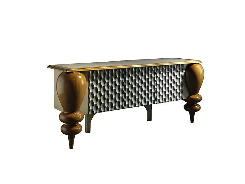 Lola Glamour Botero Credenza