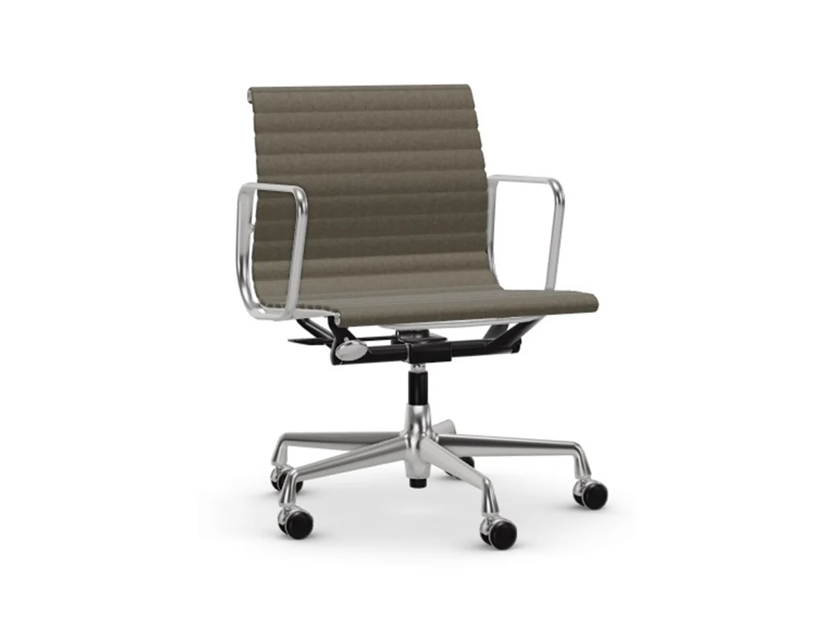 Vitra Aluminium Chair EA 117 - Sedia da Ufficio - Cromo / Hopsak Warmgrey/Moor Brown