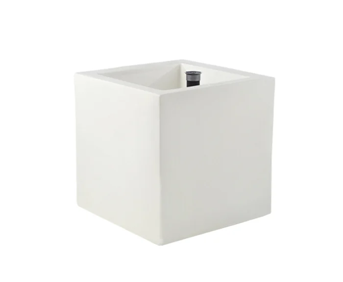 Vondom Cubo Vaso 60 con Autoirrigatore
