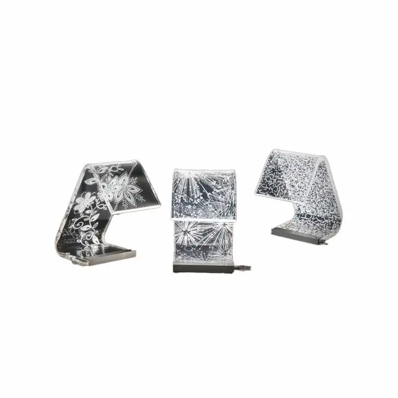 Vesta Lampada da Tavolo LED Eclisse in Cristallo Acrilico